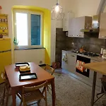 Al Fronte Del Porto Bed & Breakfast