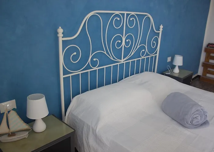 Al Fronte Del Porto *