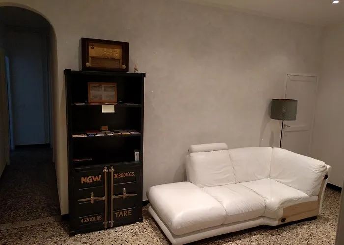 Bed & Breakfast Al Fronte Del Porto Janov