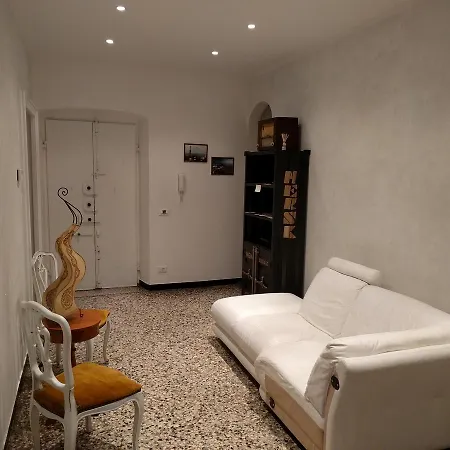 Al Fronte Del Porto Nocleg ze śniadaniem